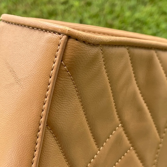 Tory Burch Alexa Convertible Shoulder Bag - Picture 15 of 15